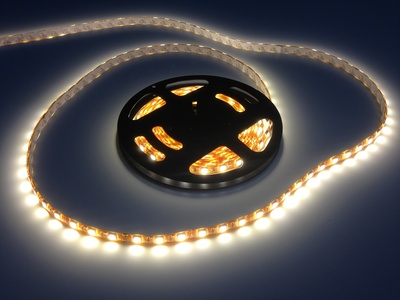 Guía de compra de tiras de luces LED: cómo elegir el mejor modelo en  función de lo que necesitas y nueve tiras LED desde 15 euros